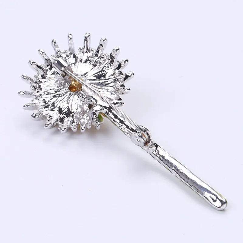 Dmari Women Brooch Gorgeous Lapel Pin Korean Fashion Style Specific Design Dandelion Flower Accessories Luxury Jewelry