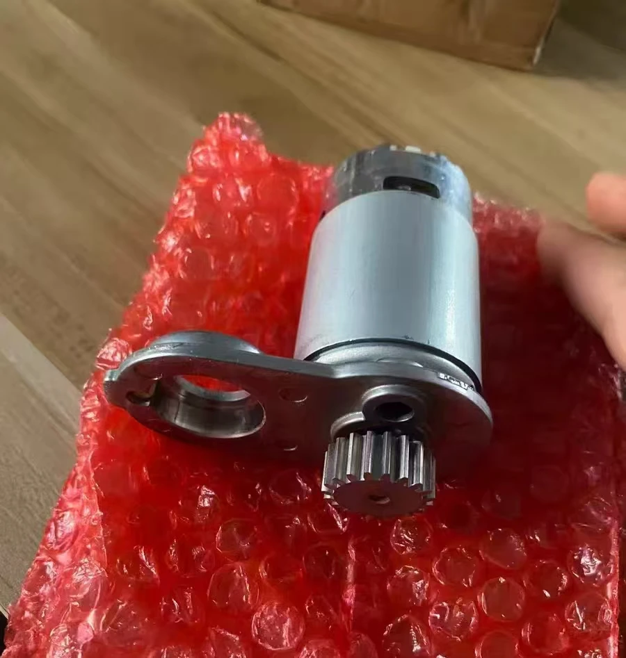 

Двигатель для 629932-8/6299328 — подходит для электроинструментов DUR181, DUR181Z, BUR141.