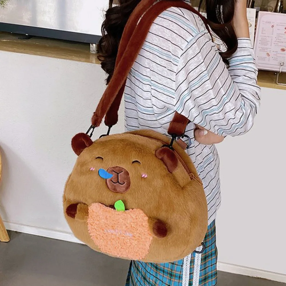 حقيبة ظهر كابيابرا محشوة هدية للأطفال حقيبة كابيابرا ناعمة خفيفة الوزن وحقيبة كرتونية لطيفة للطلاب