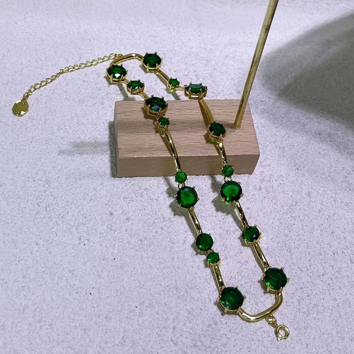 سوار جديد 2026 الأصلي جودة عالية موضة غرامة طقم مجوهرات فاخرة لامعة الذهب والفضة كريستال سوار كبير هوب النساء هدية #2