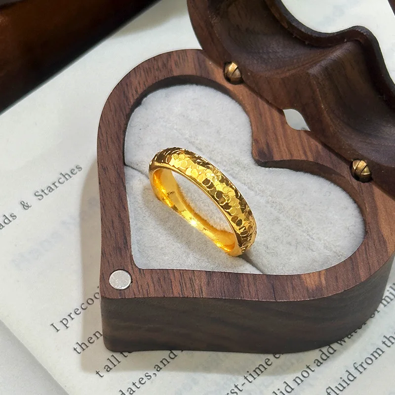 Light luxury sand gold burst flash broken gold loach back ring solid broken Bing Bing element ring lady ring gift 9999gold