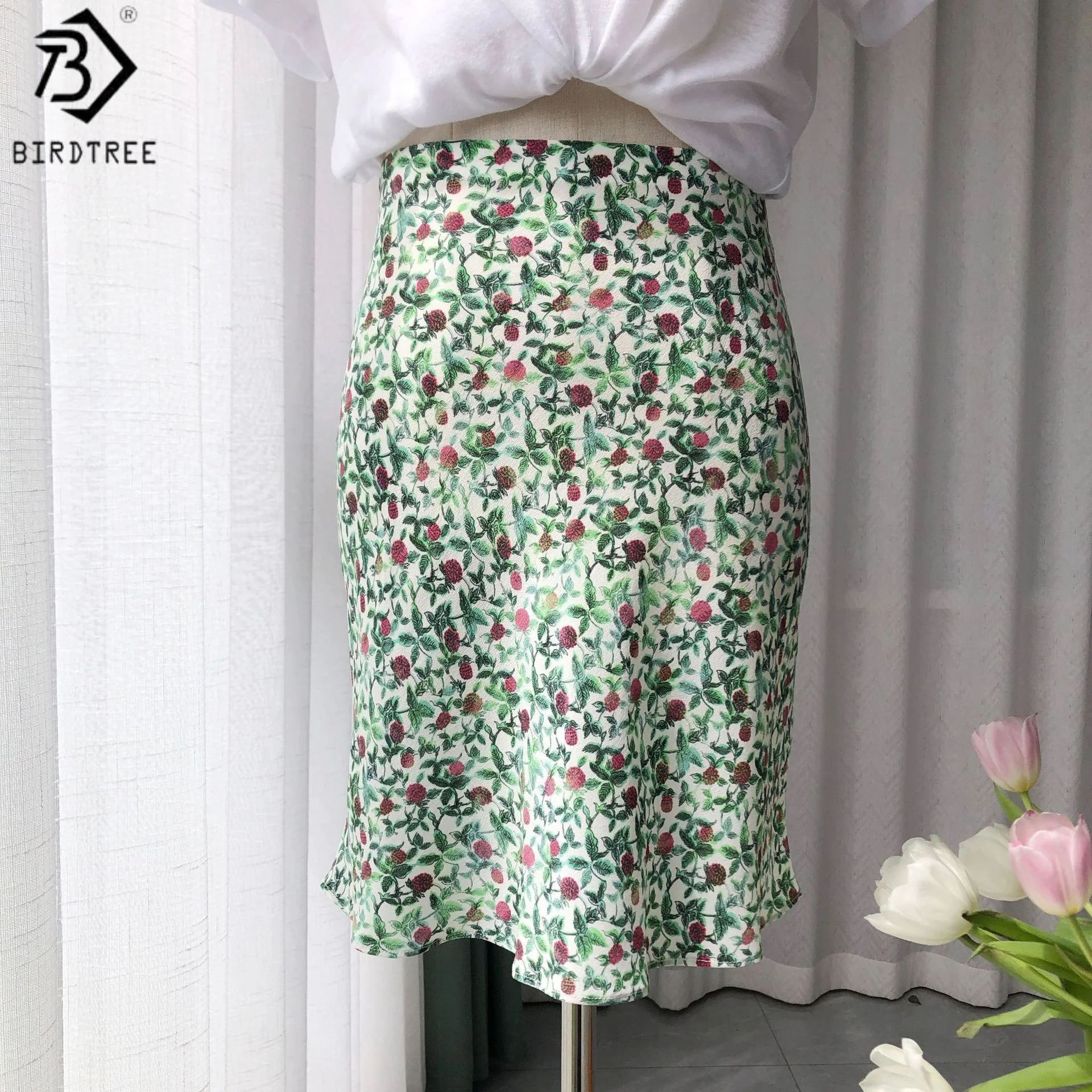 

BirdTree 17MM 100% Mulberry Silk Printing Skirt,Woman Sand Washing Double Crepe Elastic Waist Green Short Skirt,2025 NewD56014JF