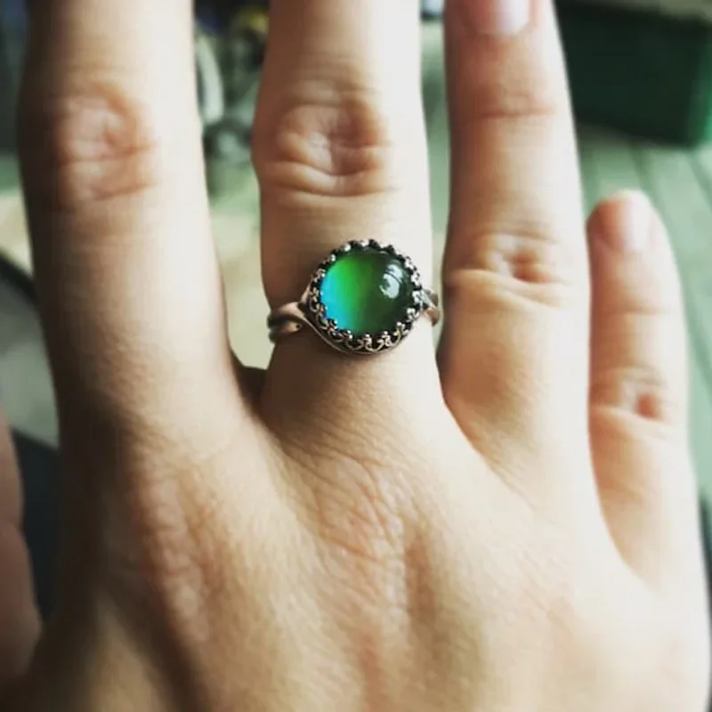 Vintage Gradient Color Ring for Women Creative Personality Can Change Color According To The Temperature Jewelry Accessories