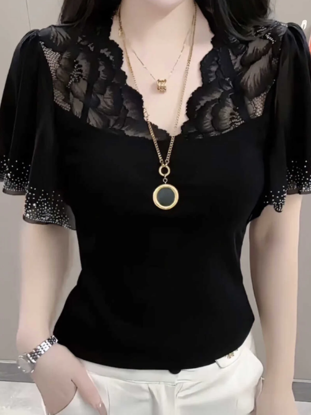 

Bla Lace Hollow out V-Ne ort Sve Slimming Base irt Women's Faionable T-irt Korean Sle Commute Wind Straight ...