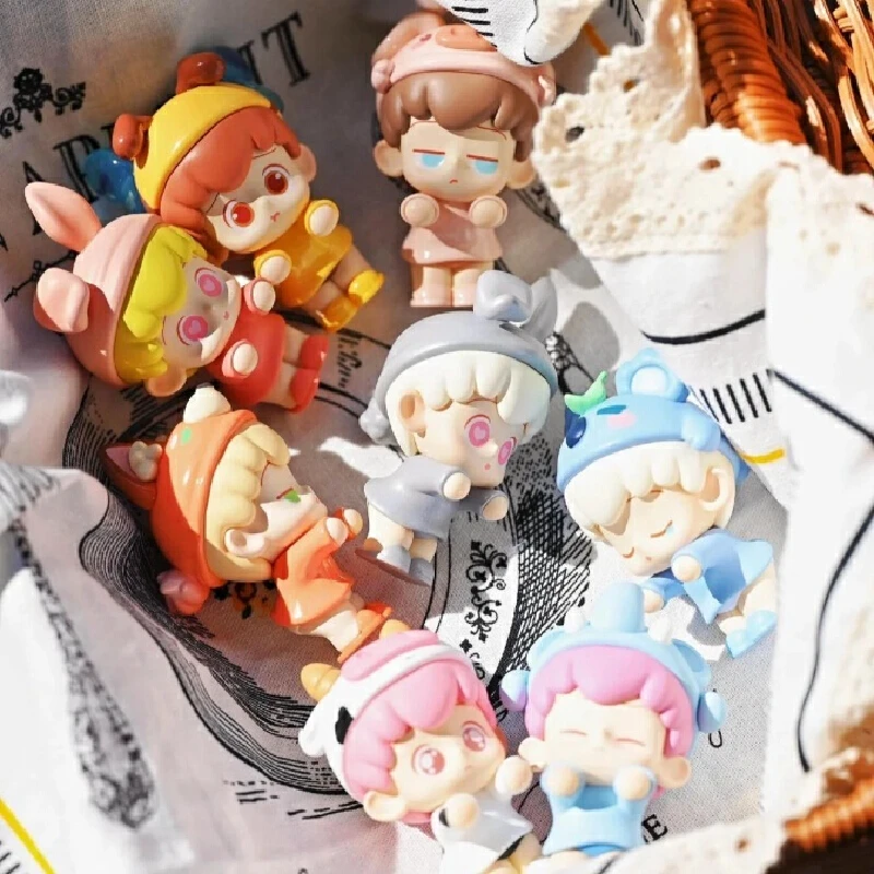 

Emor Cute Creatures Fantasy Town Mini Series Blind Box Cute Cartoon Anime Peripheral Doll Model Handmade Desktop Ornament Toy