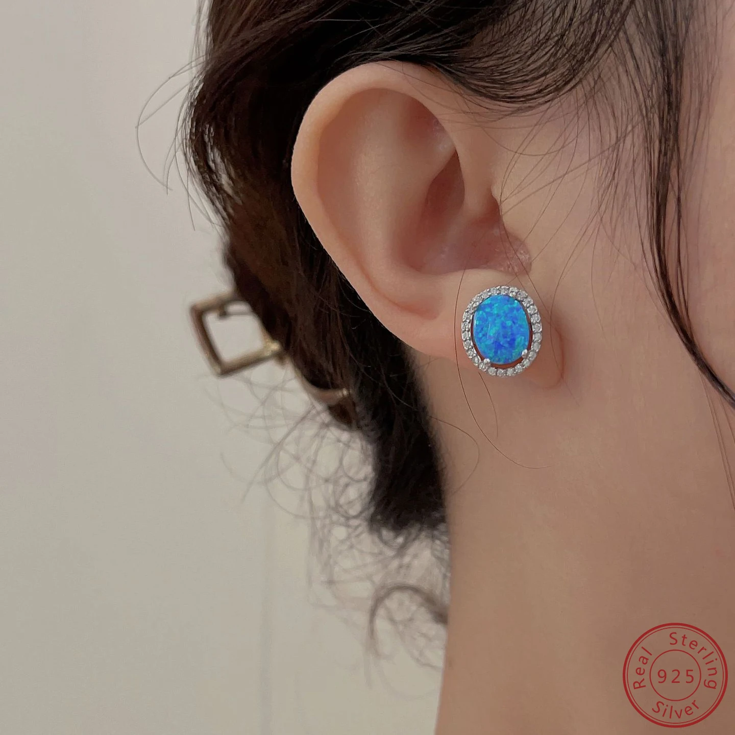 2023 Korean Edition 100% 925 Sterling Silver Blue Opal Round Earrings Fashion High Quality Earrings Women\'s Christmas Gift