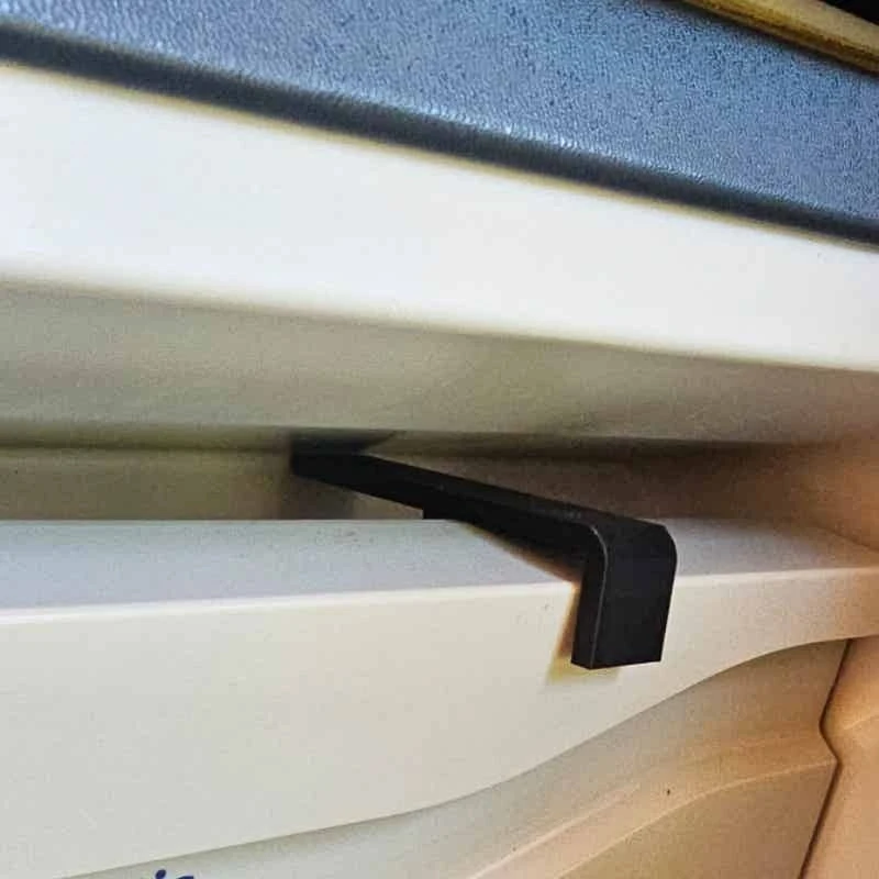 

Refrigerator Door Stop Clip for RV Freezer Compartment, Door Holder Latch for Camper Fridge