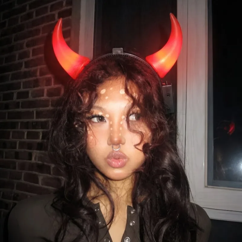 LED Devil Horns Headband Light Up Red Demon Hairband Halloween Cosplay Party Masquerade Prop Glowing Costume Accessory Gifts view 3