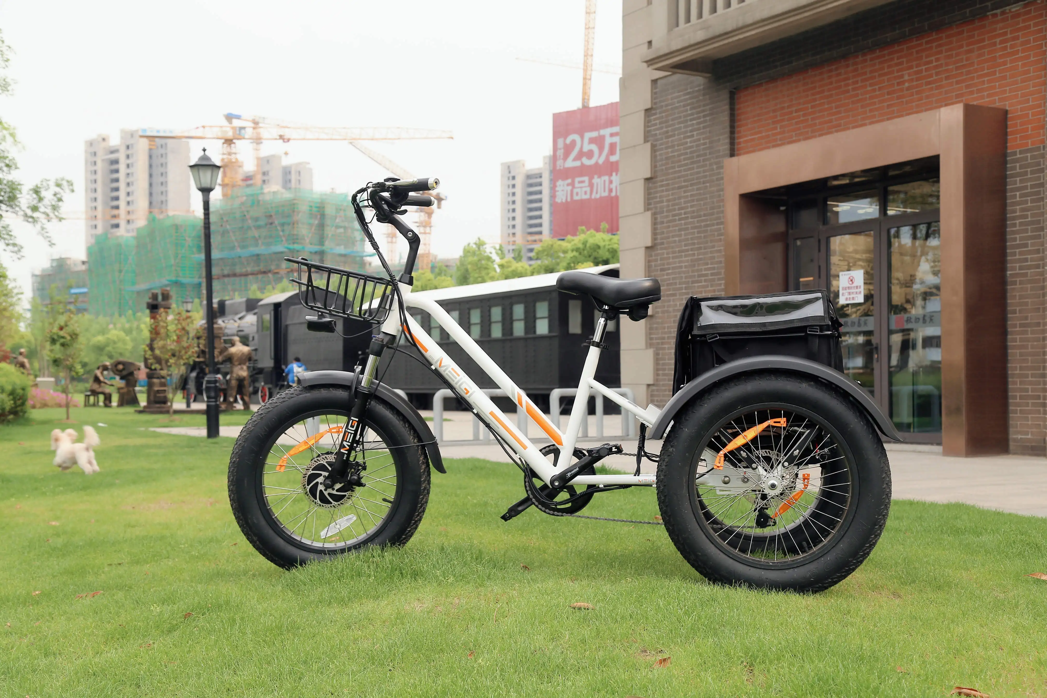 USA STOCK electric tricycle cargo Fast delivery three wheel electric tricycle High quality cheap electric trike