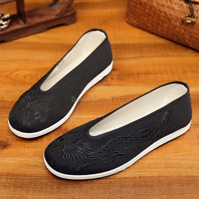 2025 cloth shoes soft soles men chinese embroidery men shoes chinese style ancient dragon pattern martial arts cloth shoes a001