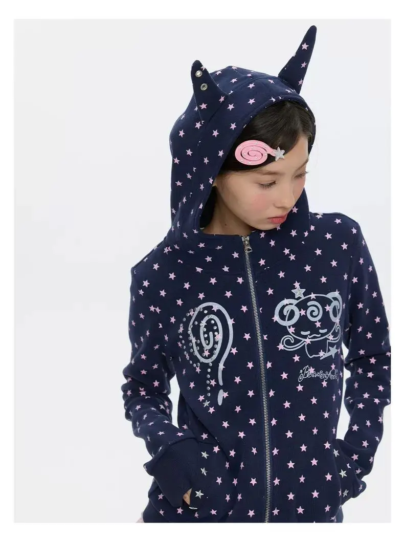 2000年代のかわいい角付きジップアップパーカー、ピンクの星柄とキュートな漫画の星、Y2K風、キュートな悪魔のフード付きジャケット、スイートなE-girls向け