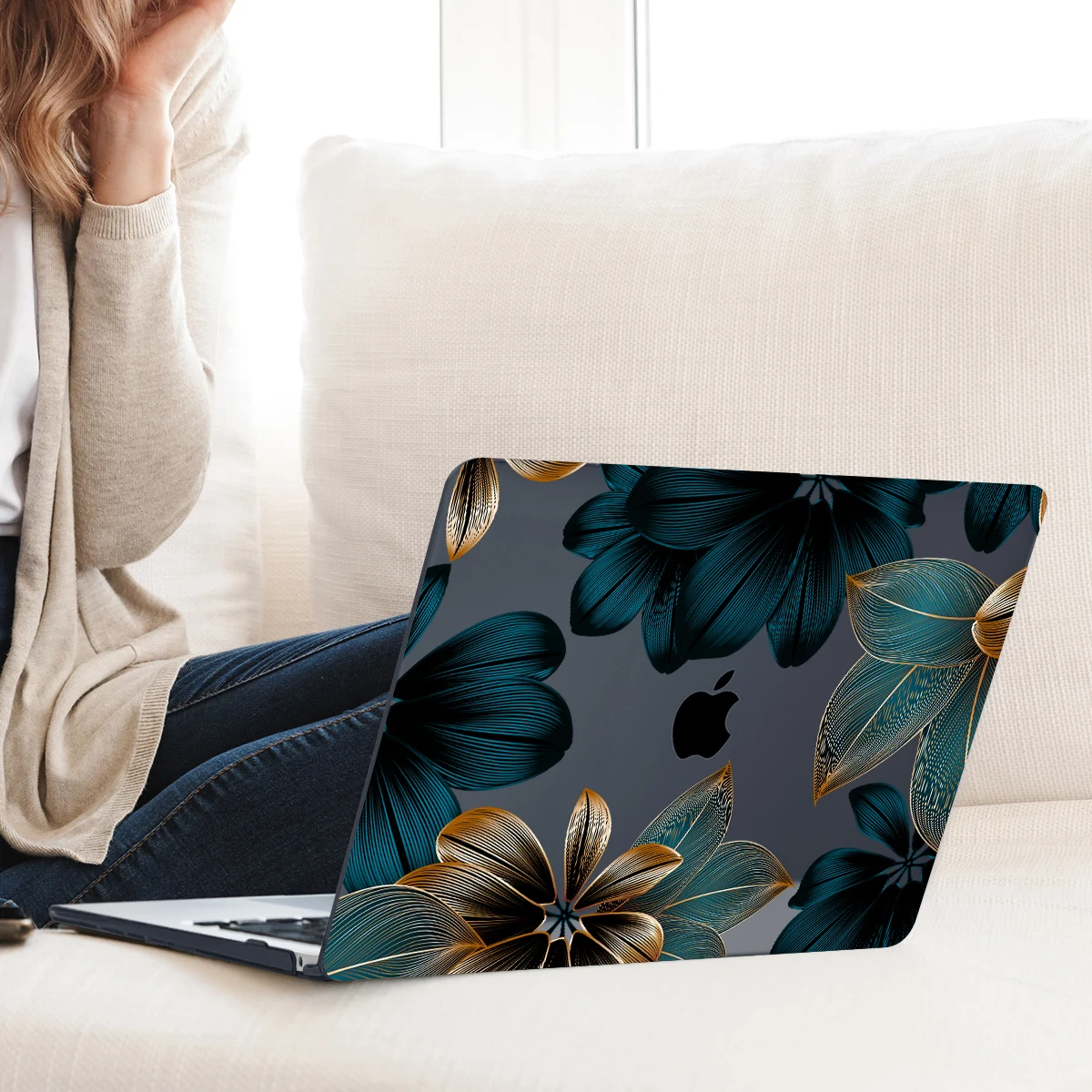 Golden Lilies Flowers hard case for 2024 Air 15 M3 A3114 MacBook Pro case M2 Pro 14 16 A2992 A2991 Air 13.6 A3113 A2681 A2337 M1