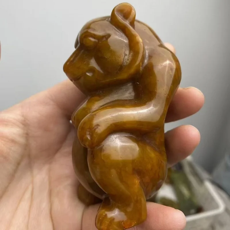 Manufacturer Supplies Antique- Distressed Xiu Jade Pixiu Auspicious Animal Pendants, Vintage-Style Ornaments, And Hand-Held
