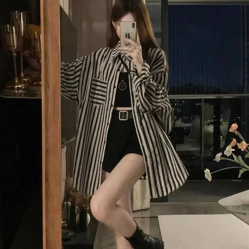 Vintage Black Striped Loose Shirt Tops Spring Summer Long Sleeve Youth All-match Casual Blouse Fashion Lazy Style Women Clothing