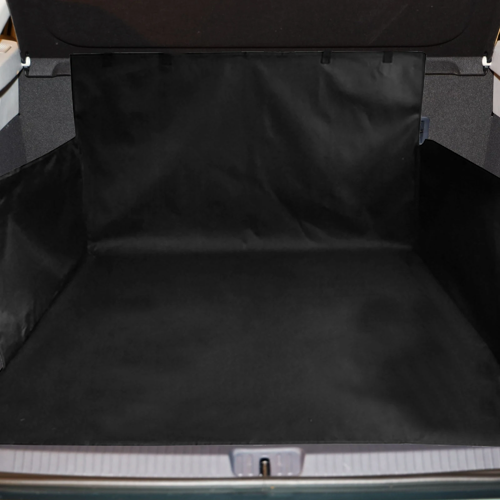 

Waterproof Dog Mat Car Trunk Protector Cloth Non Slip Foldable SUV Compatible Pet Rest Play Trunk Cover Seat Covers Storage