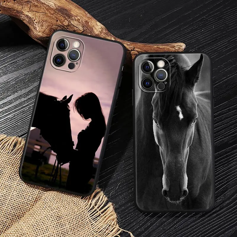 Galloping Horse Animal Funda For iphone 14 Case For iPhone 15 11 12 13 Mini 14 Pro Max XS X 7 8 Plus 15 Cases Soft Cover Horses