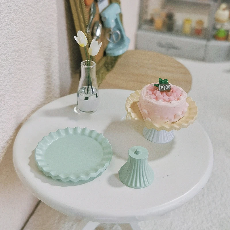 1Pcs Dollhouse Mini Turntable Cake Decoration Turntable Toy Model Doll House Furniture Decor Dollhouse Ornaments Accessories