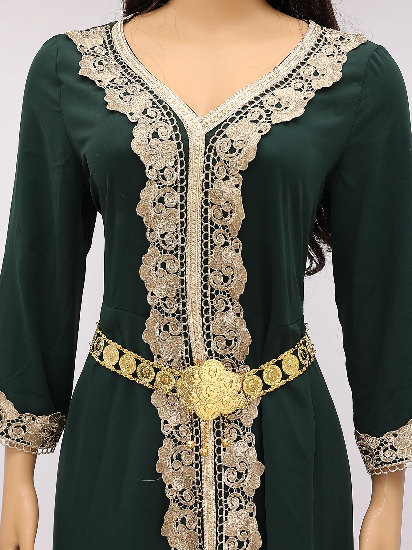 1 Pc Retro Women's Robe Belt - Flower Carved Portrait & Metal Pendant Adjustable Length Wedding Banquet Jewelry Waist Chain