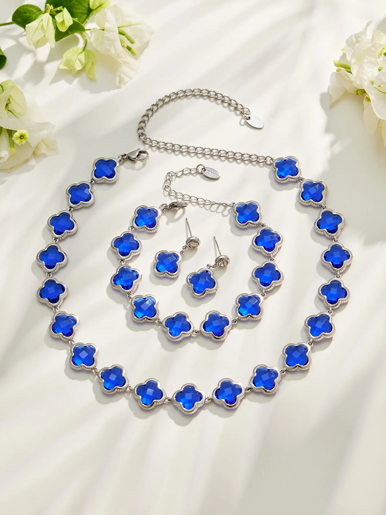 Facettierter Glasstein 4-Blatt-Blumen-Halskette Armband Ohrringe 18k Vergoldeter Edelstahl 3-teiliges Kleeblatt-Schmuckset für Damen – Detail 25