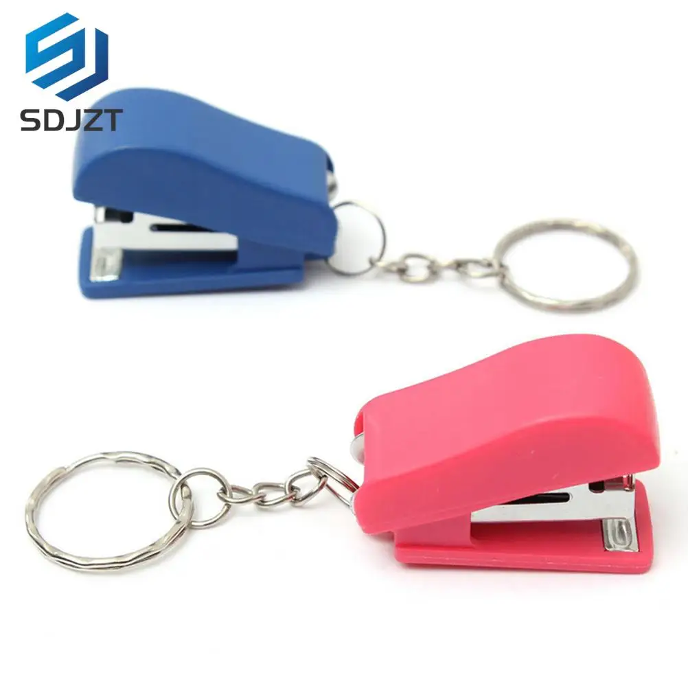 1pc Papier Bindung Binder Paperclip Mini Hefter mit Keychain Schule Büro Liefert Briefpapier Zufällige Farbe