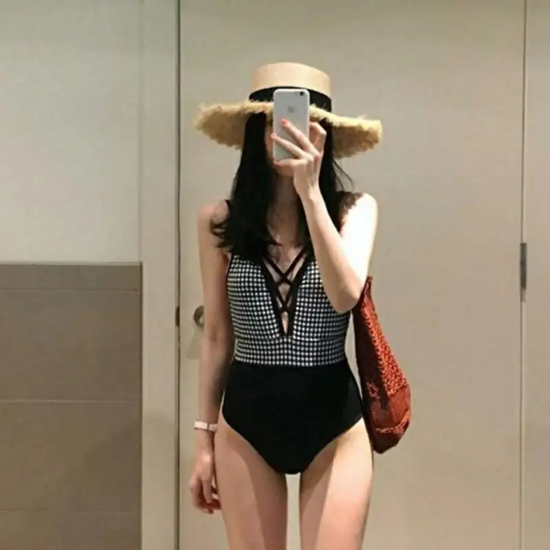 

Black and White Plaid with Polka Dots Swimsuit with Breast Pads Sweet Style Swimsuit for Women To Wear In Resort Springs New