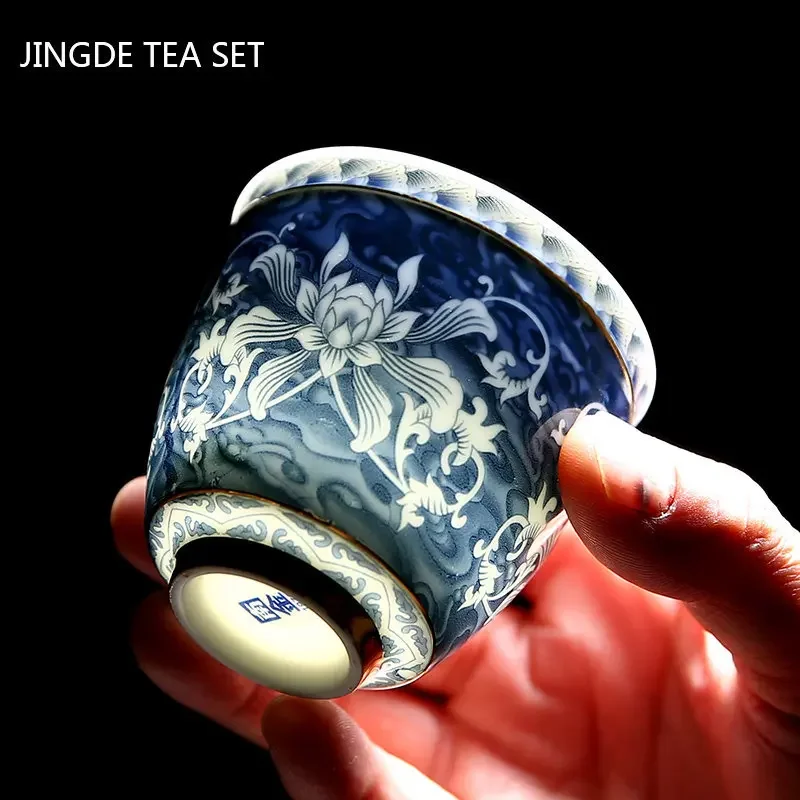 Jingdezhen Blue and White Porcelain Tea Cup Retro Ceramic Master Cup Traditional Tea Set Accessories Portable Tea Bowl