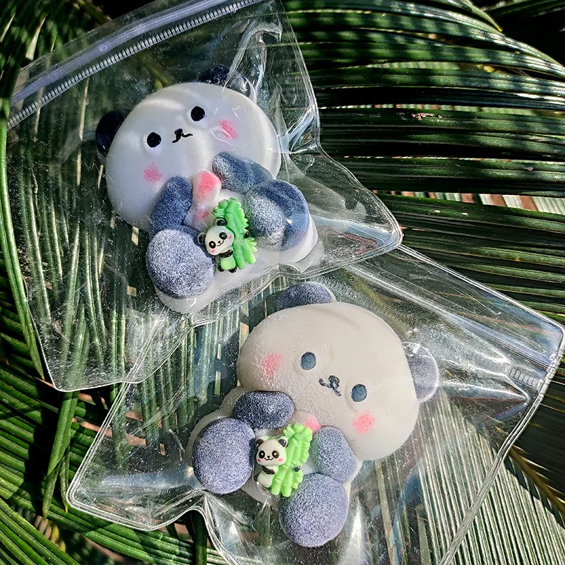 Jouet en peluche de dessin animé Taba Squishy fait à la main pour enfants, jouet Fidgeing en bambou, mignon et collant, rouge, cadeau d'anniversaire Kawaii, souvenir pour enfants