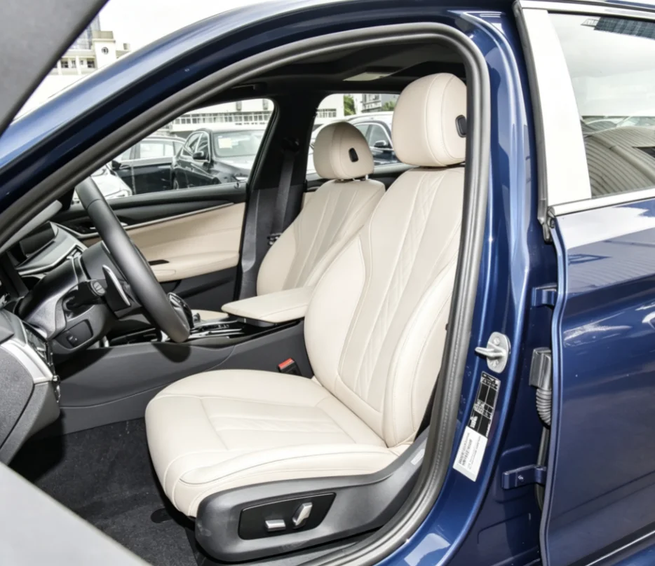 Für BMW G30 2018~2020 Maßgefertigte Autositzbezüge Luxuriöses Nappaleder 100% Passgenau Innenraumzubehör 360 ° Vollständige Abdeckung – Detail 1