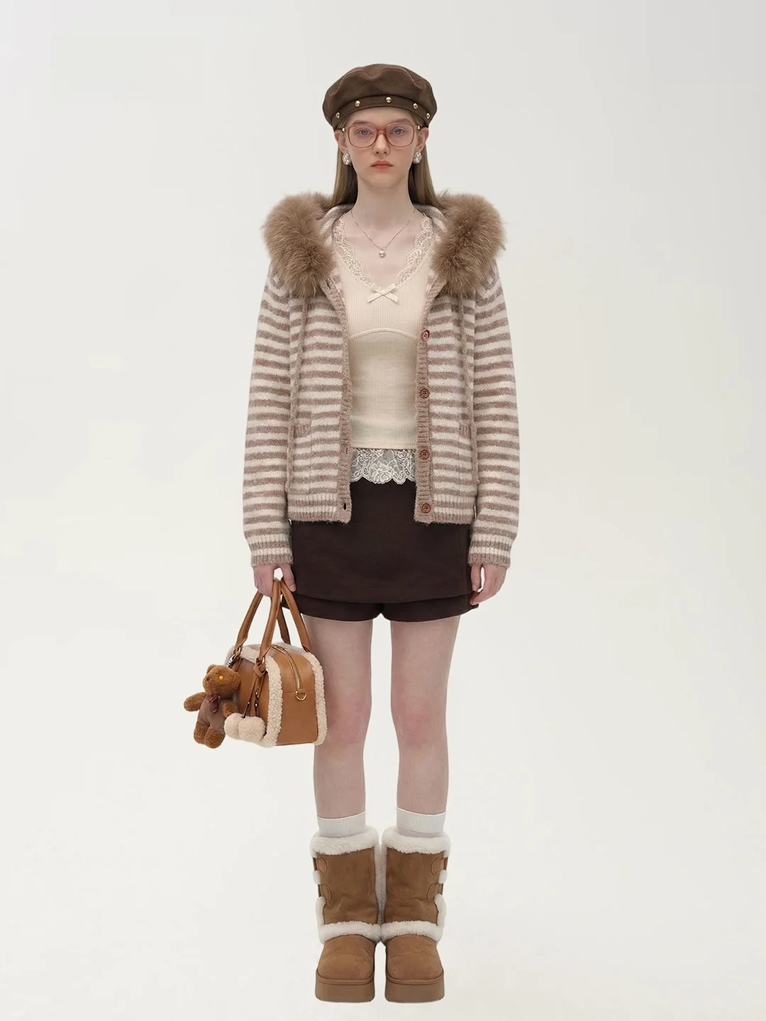 

Новый женский вязаный кардиган AHMI с капюшоном, уютный, пастельных тонов, в полоску, с меховым воротником, на весну 2026 года, с открытым передом