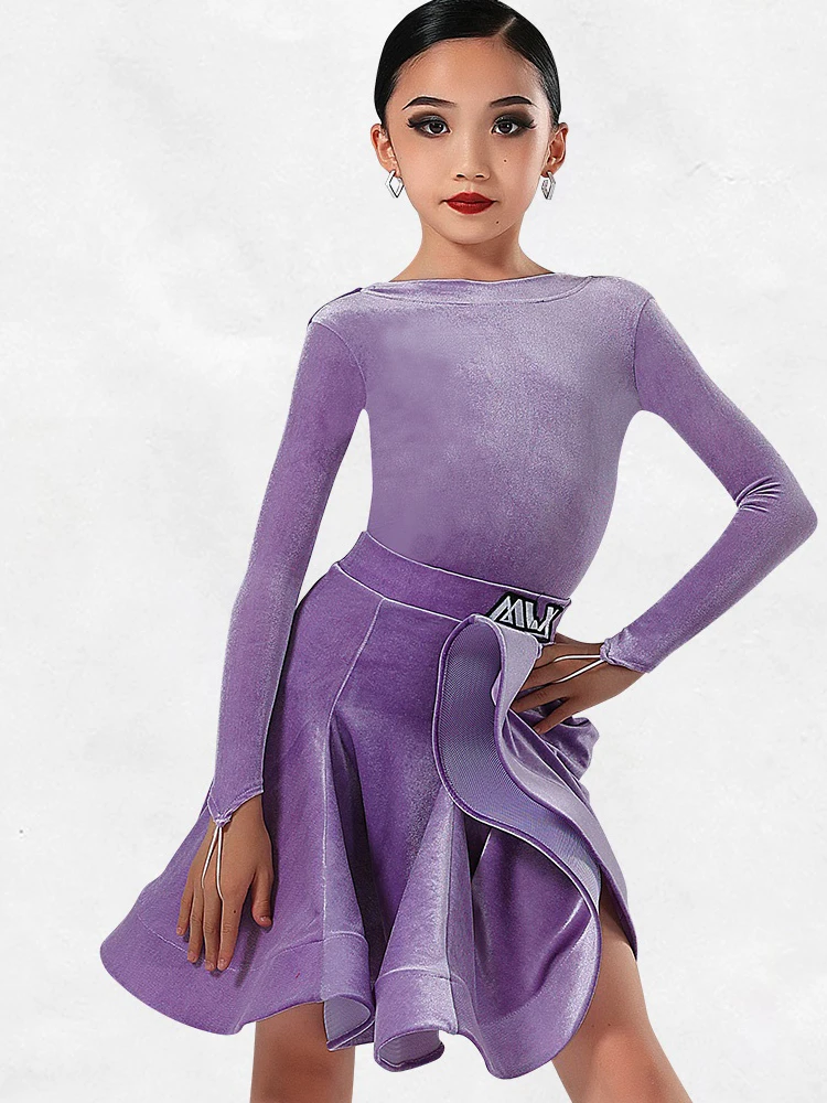 2026 การแสดงเต้นรำละตินเครื่องแต่งกายสำหรับหญิงแขนยาวกำมะหยี่กระโปรงแยกชุดชัช่า รุมบาเสื้อผ้าละติน DQS20272