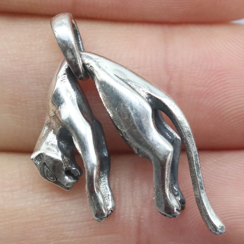 

Женский кулон 5,3 г. Носите его пробуждать внутренний хищник в бетонной джунгле, СОЛЬТНОЕ СТЕРЛИНГское серебро 925 пробы.