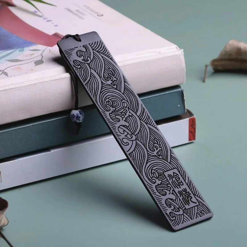 Segnalibri intagliati in mogano cinese elegante da 2 pezzi, segnalibri in legno di sandalo cinese retrò splendidamente intagliati