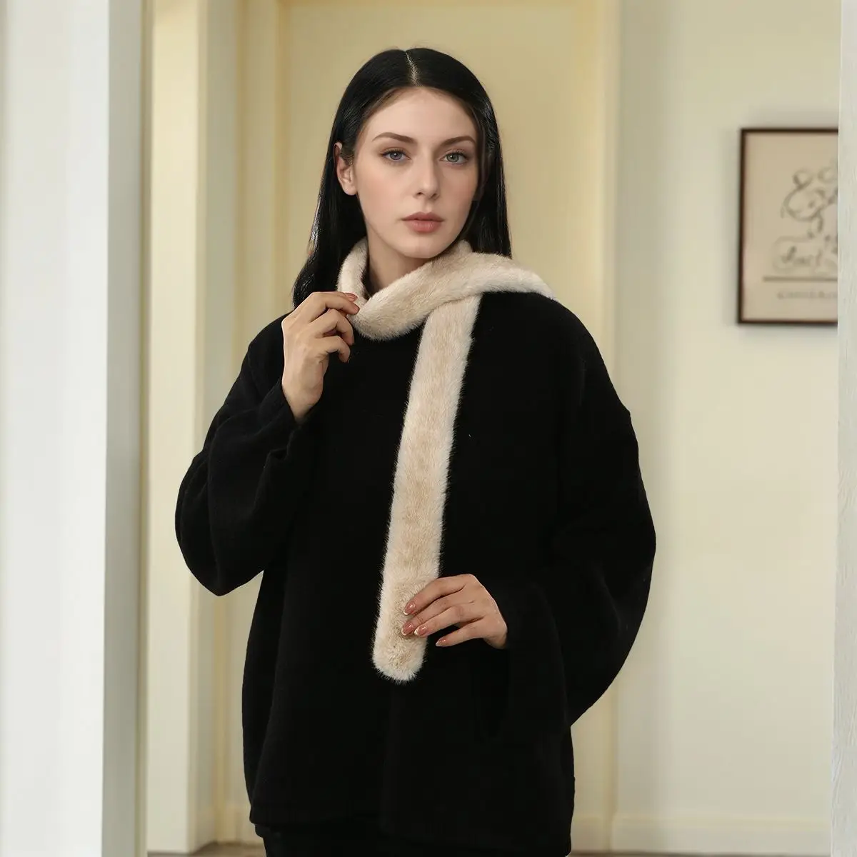 Fashionable Long Strip Plush Scarf Thicked Fur Decor Fluffy Soft Fake Fur Neck Warmer Muffler Vintage Ladies Scarves 130*5cm
