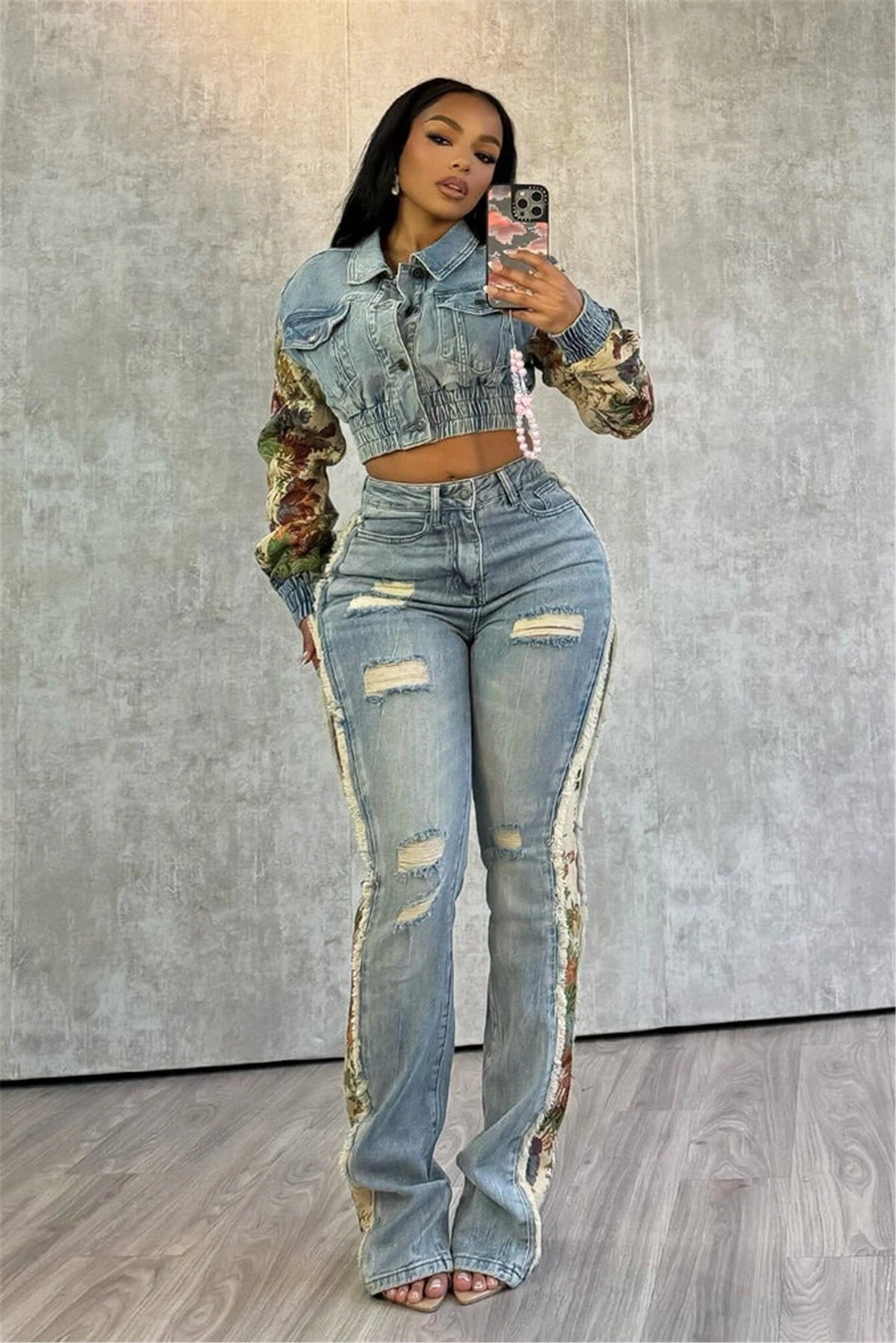 2024 Giacca di jeans con giunture stampate da donna Manica lunga e jeans con piercing Pantaloni lunghi Set a contrasto di colore Set da due pezzi