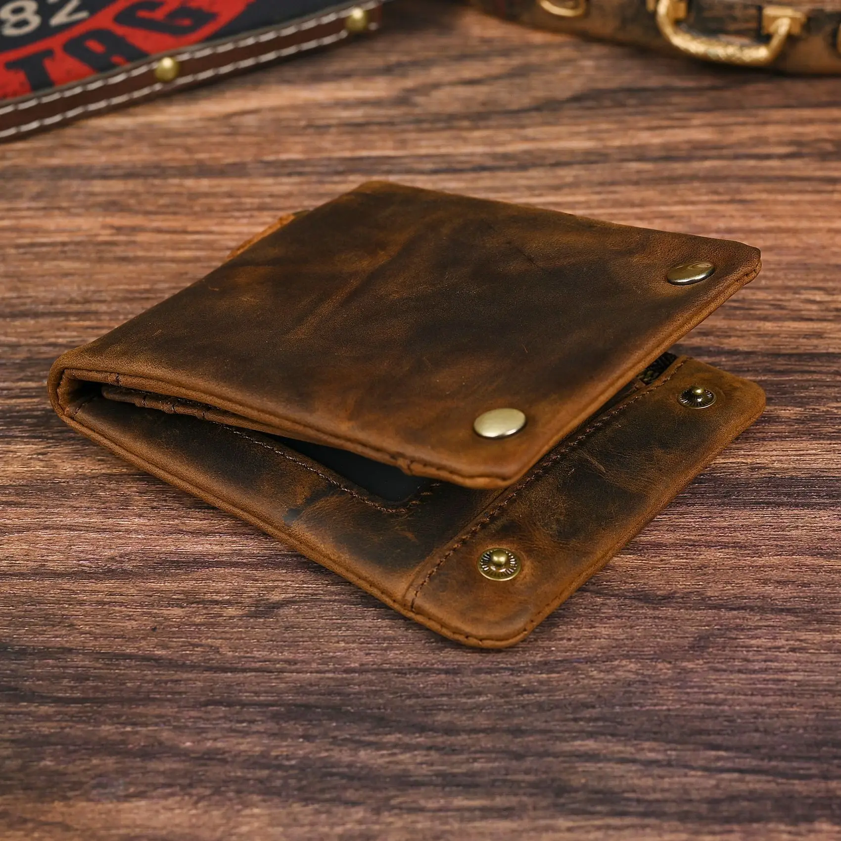 YETTIES Herren-Pull-Up-Geldbörse aus genarbtem Leder, kurzer Bifold-Reißverschluss mit abnehmbarer Kette, praktische Retro-Clutch für Herren – Detail 31