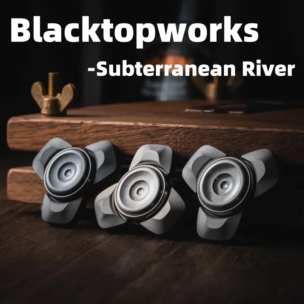 بلاك توب ووركس EDC سبينر فيدجيت بتصميم النهر تحت الأرض من الفولاذ المقاوم للصدأ، إكسسوارات مكتبية، أدوات تخفيف القلق، جيروسكوب