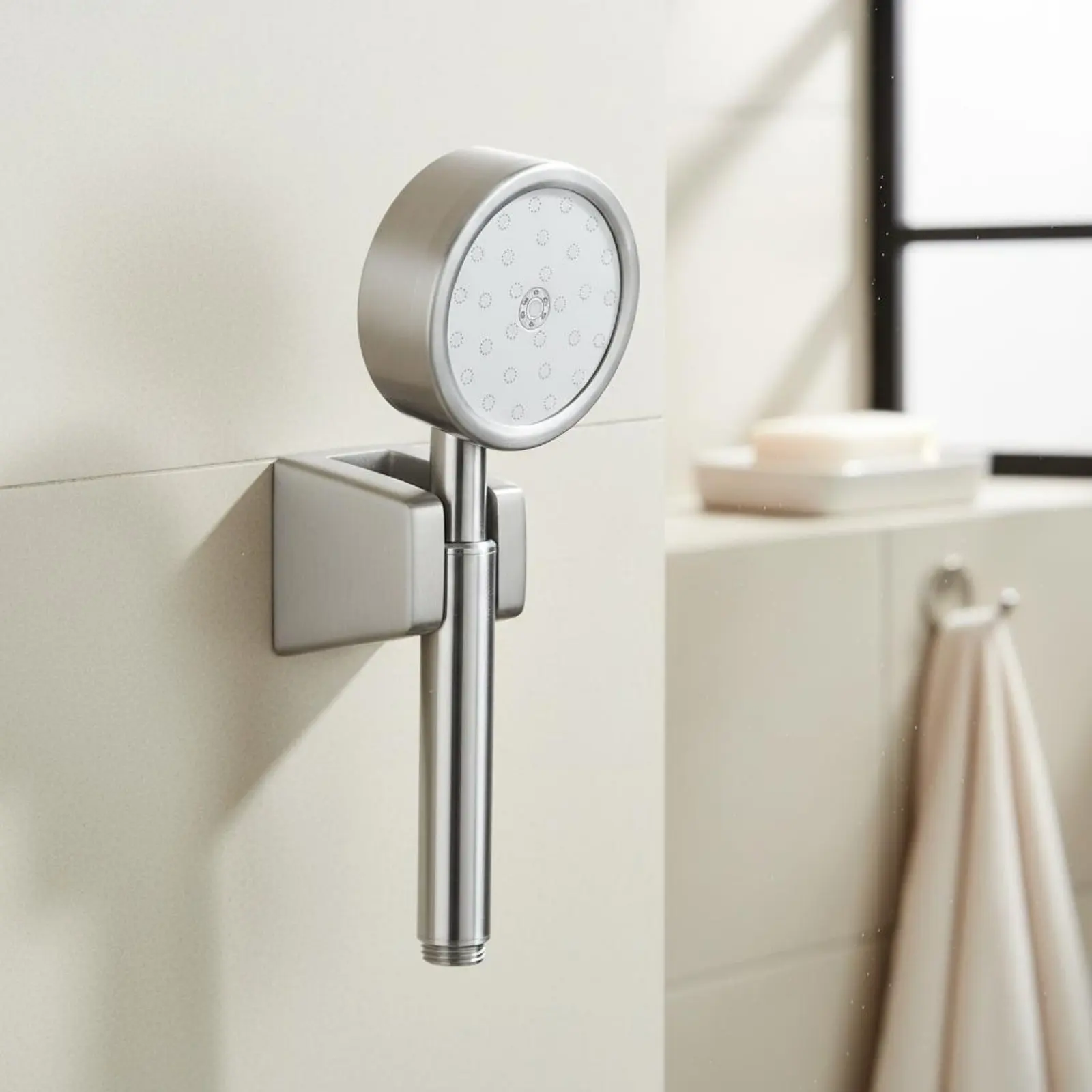 Handheld Shower Head Rust-Resistant Handheld Shower Head Set Easy Installation Brushed Finish