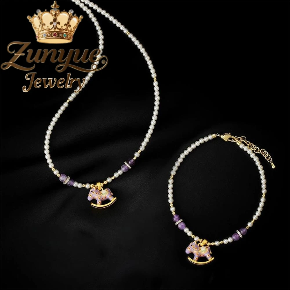 

Pendant, Wooden Horse, Pearl Necklace Light Luxury Niche Collarbone Chain Accessory Women's High-End Neckchain Elegant Exquisite