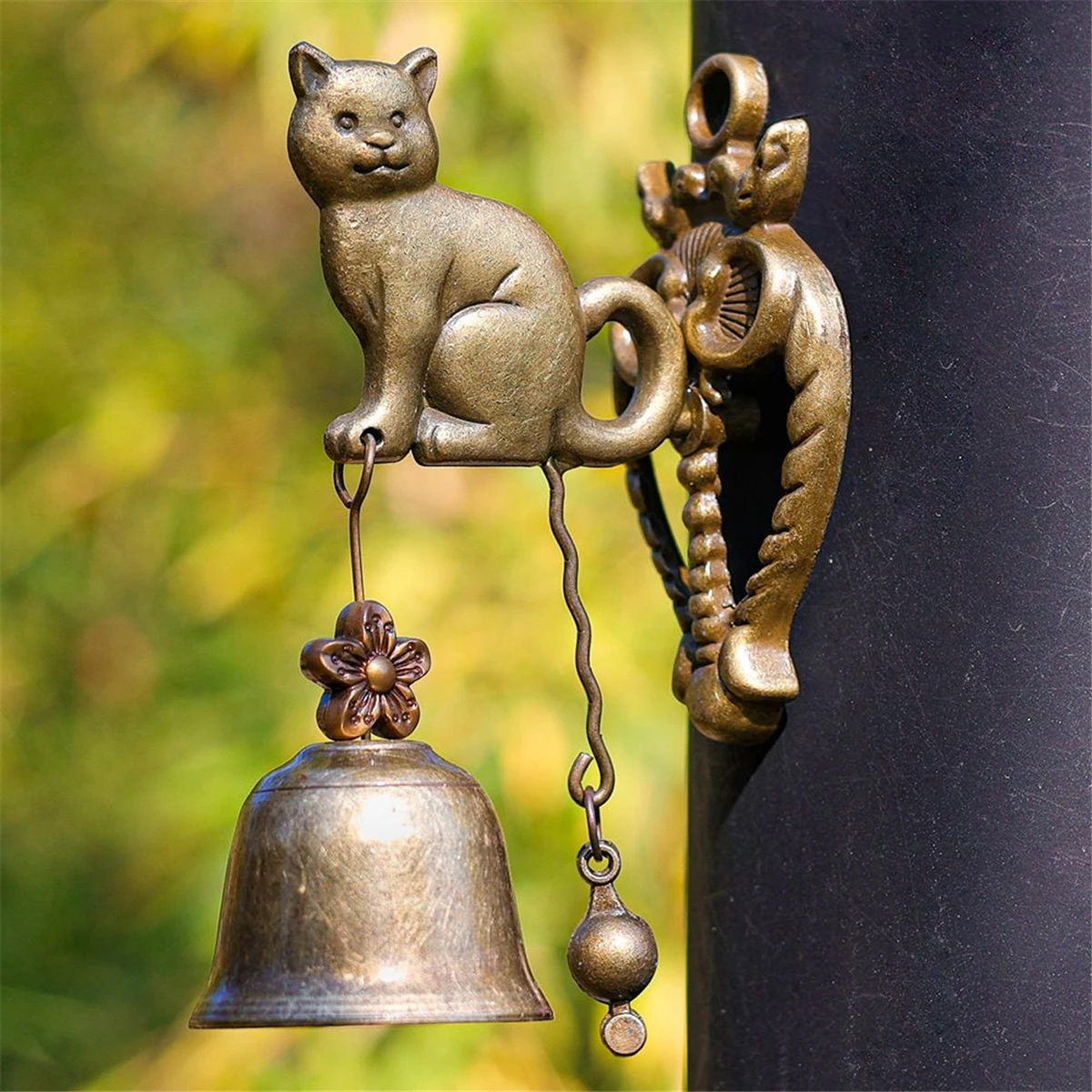 Metal Wind Chime Retro Animal Doorbell Magnet Wall Hanging Ringing Bell Decoration Cat Dog Horse Elephant Owl Shaped Wind Rattle