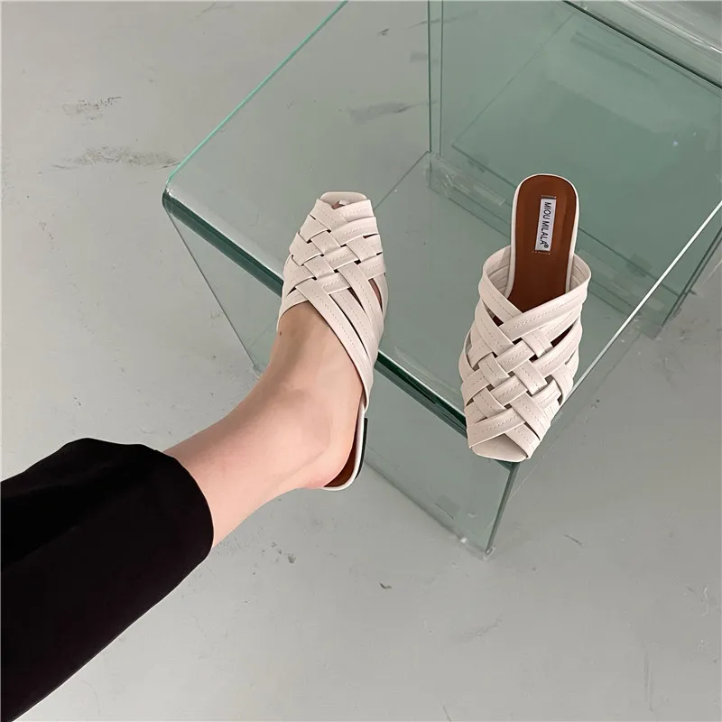 Cover Toe Mules For Women 2024 Shoes Female Slippers Low Slides Fashion Square New Flat Luxury Fabric Hoof Heels Rome PU Spring