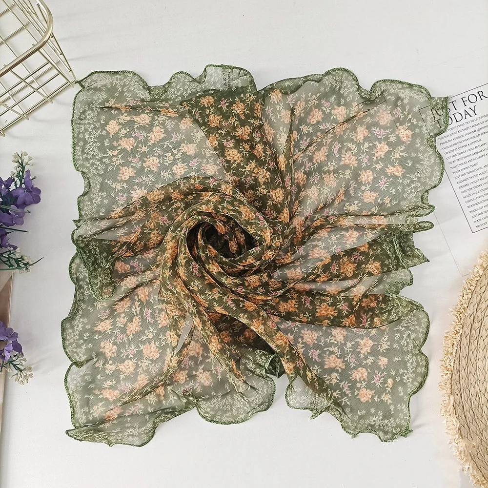 

Autumn Korean Version of Lotus Leaf Edge Thin Silk Scarf Floral Neck Protection 60cm Small Square Lady Georgette Gift