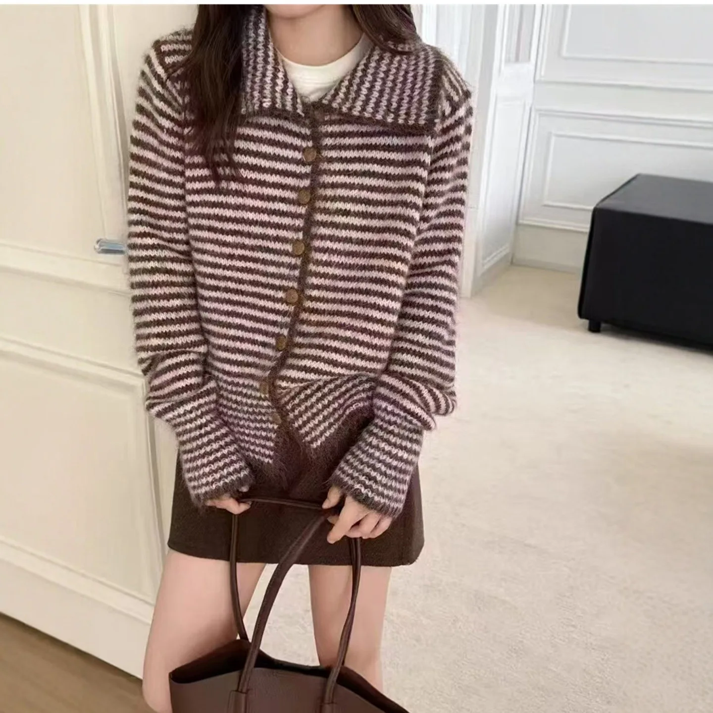 

Осень-зима, новый стильный полосатый кардиган с цветными блоками, винтажная художественная верхняя одежда, женский вязаный свободный свитер с воротником