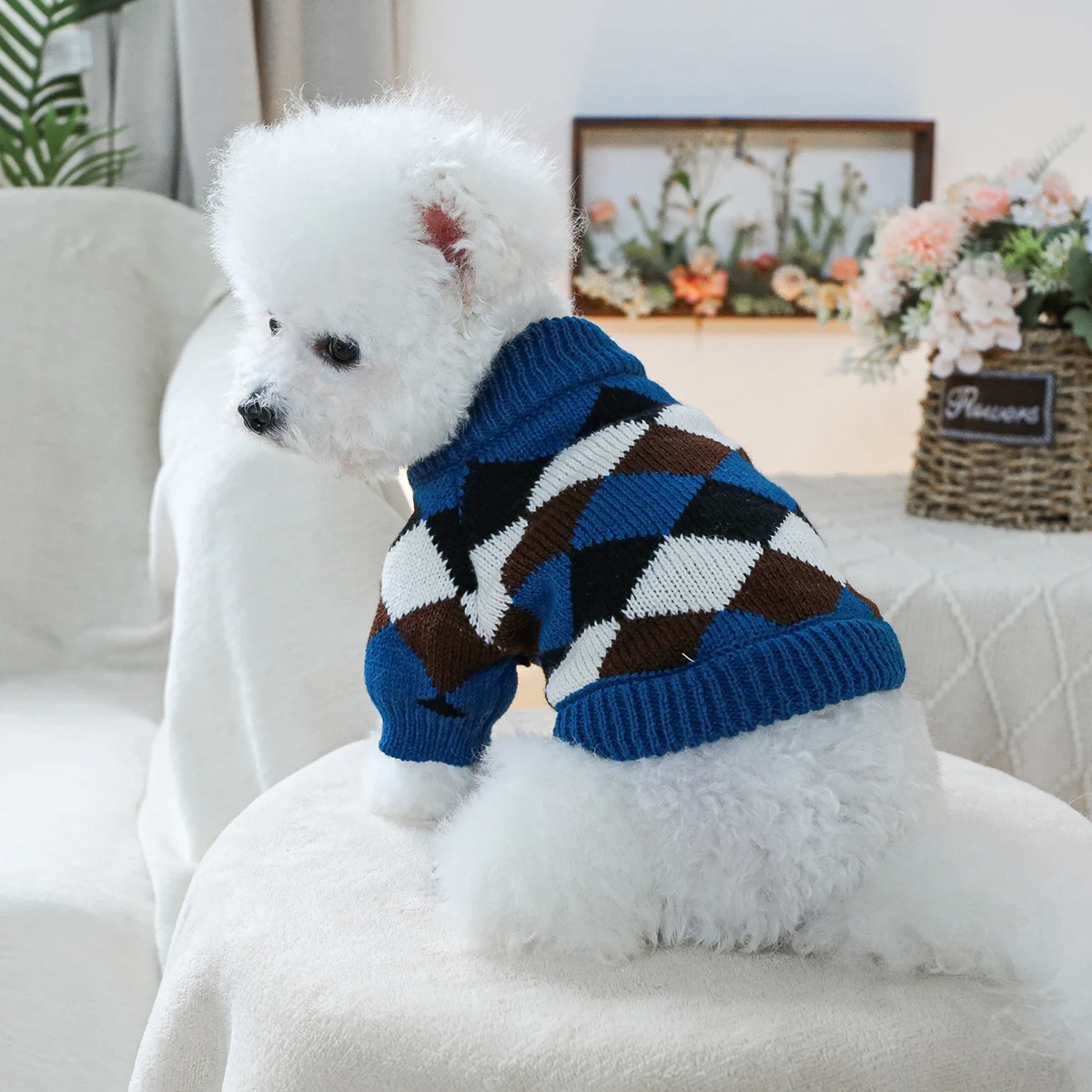 1PC pet clothing blue coffee diamond grid sweater pullover knitted sweater suitable for small and medium-sized dogs