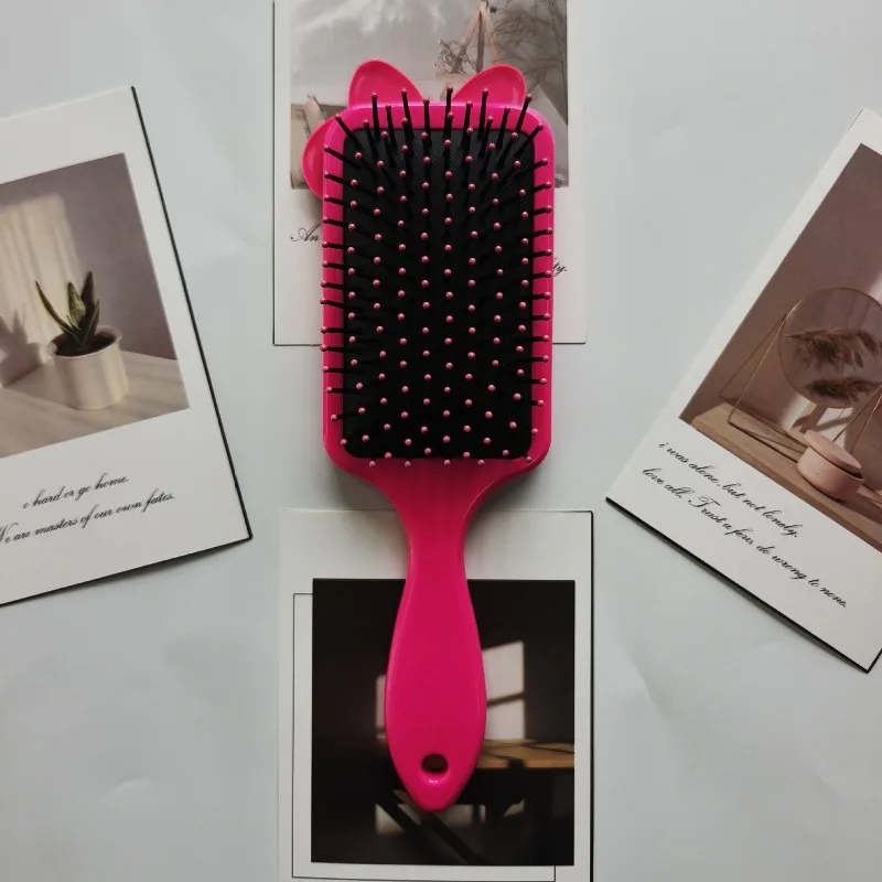 ディズニーミニーマウスエアクッションコーム漫画アニメフィギュアスポットマッサージコームヘアブラシ理髪ツールヘアケア女の子ギフト