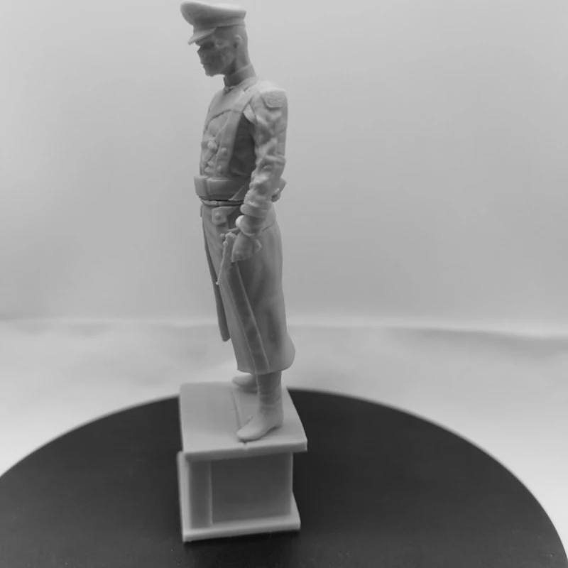 Kit de modelo de resina em escala 1/24 Red Skull da Segunda Guerra Mundial desmontado e sem pintura