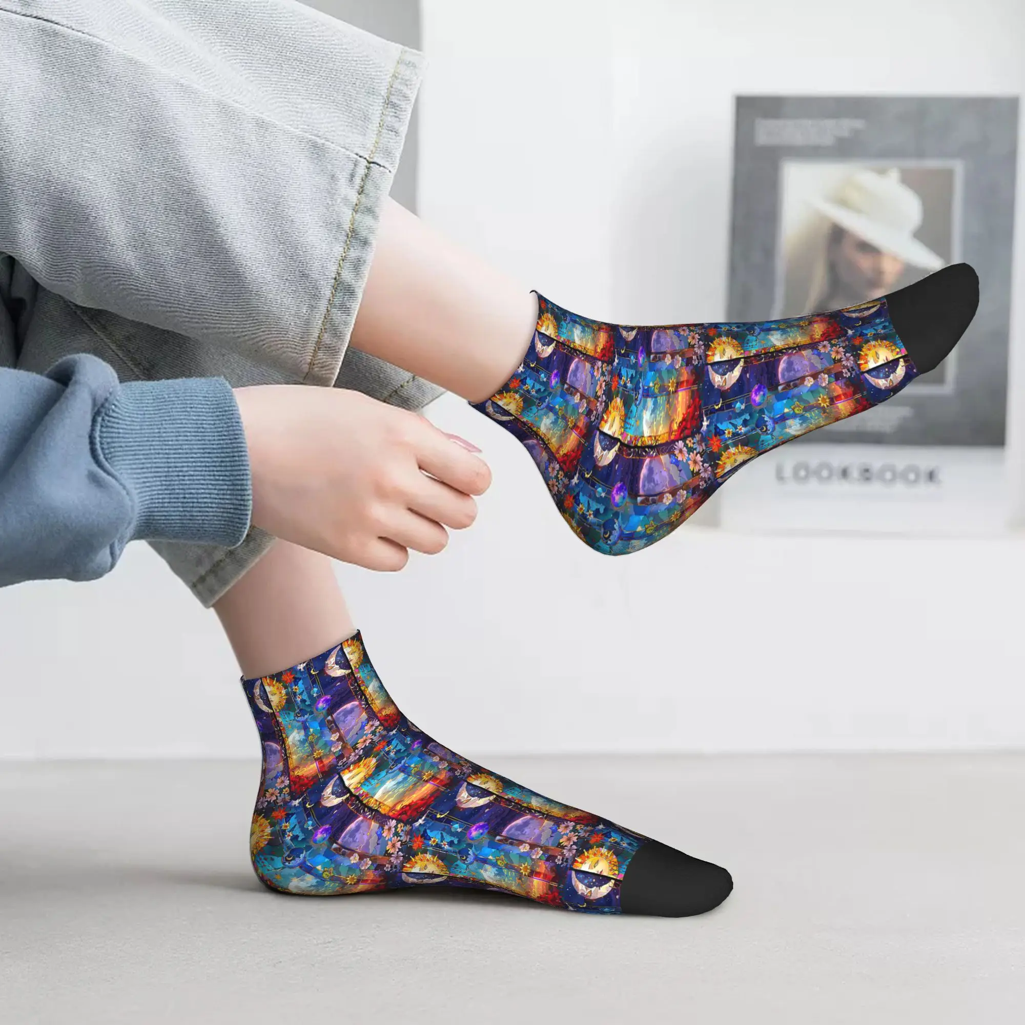 

Всесезонные модные носки Sun Moon Boho Cosmos Astrology Socks Harajuku Sport Middle Tube Socks Мягкие забавные чулки для мужчин и женщин