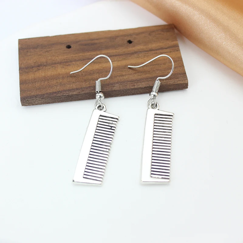 Hot Sale Vintage Personalized Hip-hop Hairdresser Tools Comb Drop Earring for Women Simple Retro Silver Color Gift Jewelry
