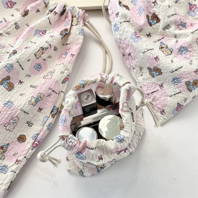 1 шт., косметичка с тиснением мультфильма на шнурке, милая портативная косметичка для хранения, сумка-органайзер для макияжа и аксессуаров