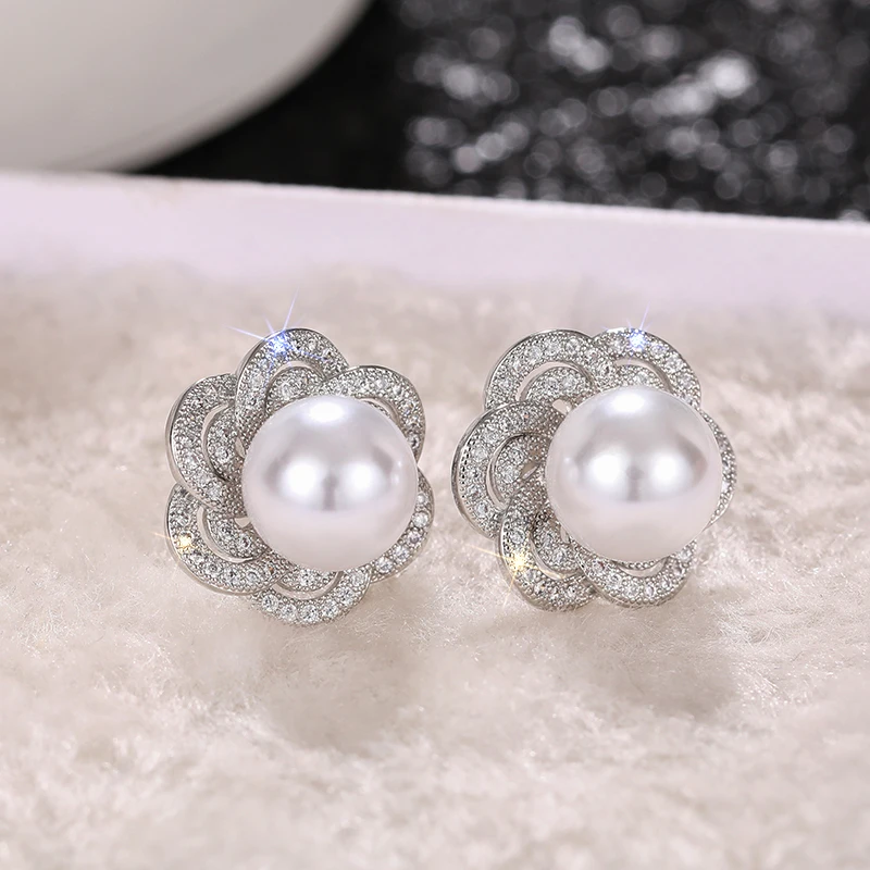 Huitan Flower Setting Round Imitation Pearl Stud Earrings for Women Sparkling Silver Color Ear Accessories WeddingTrendy Jewelry