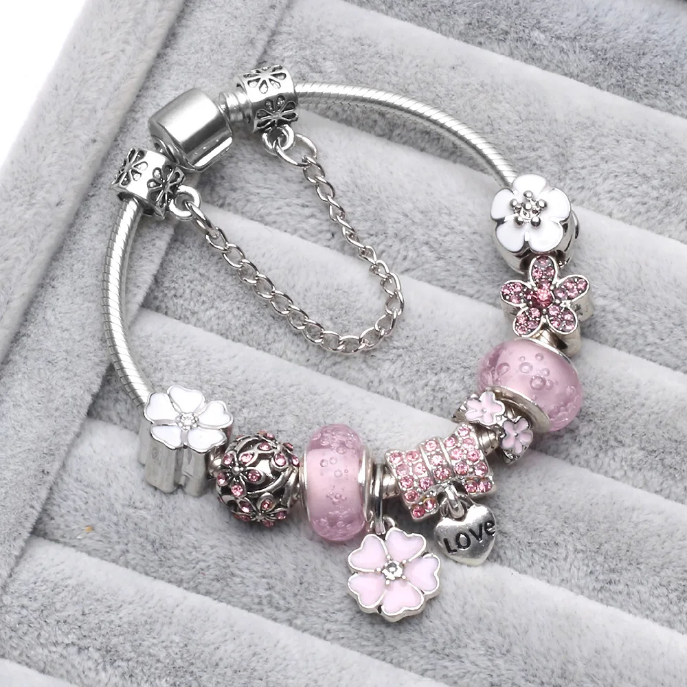 

Europe and the new Panjia bracelet female handicraft bubble glass beads Dora retro DIY bracelet